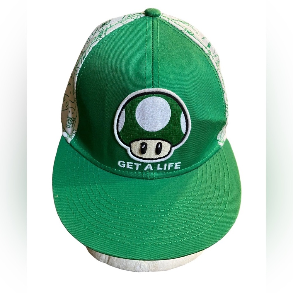 Vintage Super Mario 2011 Nintendo green get a life mushroom hat L/XL